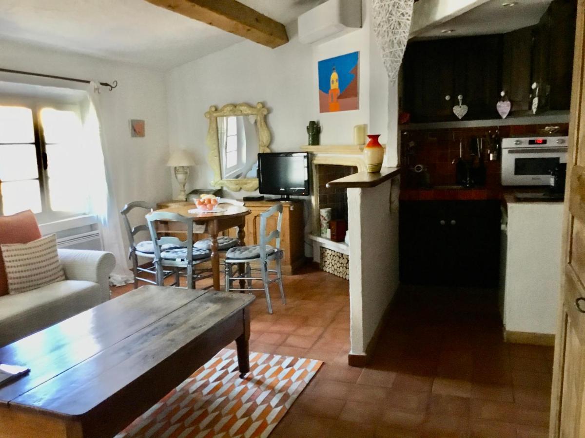 Ravissant Studio Climatise Gambetta Misericorde Au Coeur De Σαιν-Τροπέ Εξωτερικό φωτογραφία