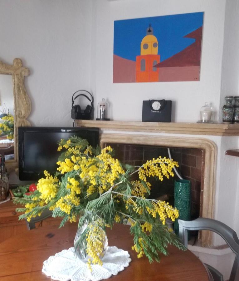 Ravissant Studio Climatise Gambetta Misericorde Au Coeur De Σαιν-Τροπέ Εξωτερικό φωτογραφία
